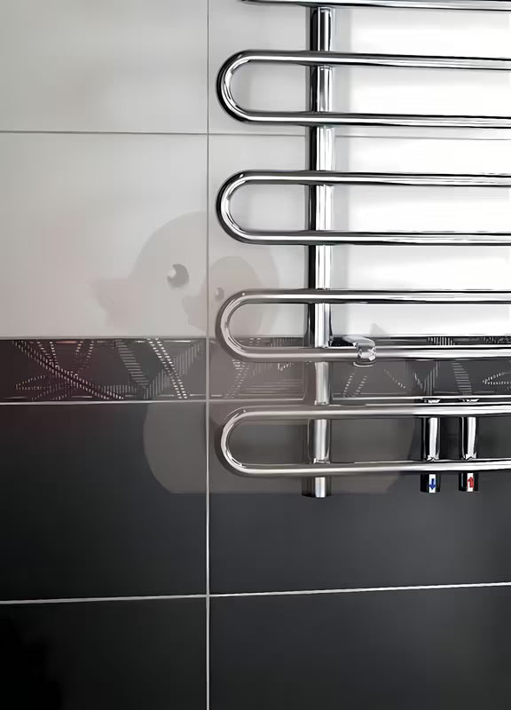 Chromový radiátor Anima Ricordi pro ústřední vytápění v rozměru 60x105 cm