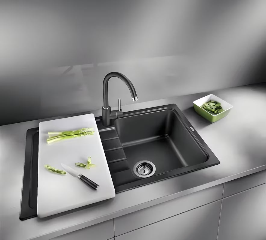 Granitový kuchyňský dřez Blanco Sona 45 S s odkapní plochou, montáž shora, barva káva.