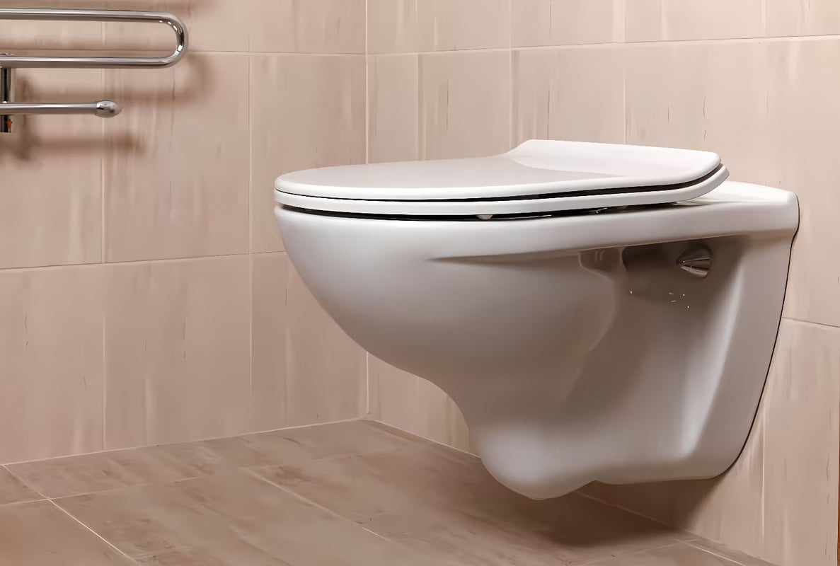 Bílé super tenké WC sedátko Glacera EasySlim33 z duroplastu se SoftClose a uchycením EasyLock