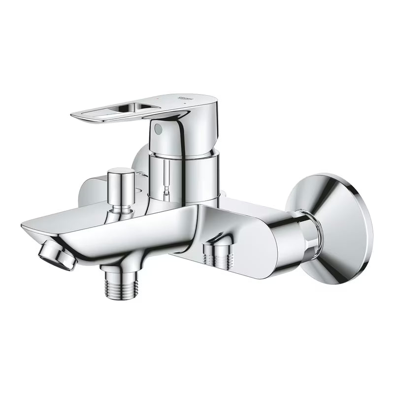 Páková nástěnná vanová baterie Grohe BauLoop v chromovém provedení bez sprchového setu.