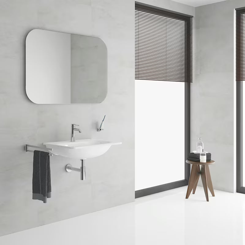 Chromová páková umyvadlová baterie Grohe Essence New s odtokovou soupravou a úspornými technologiemi.