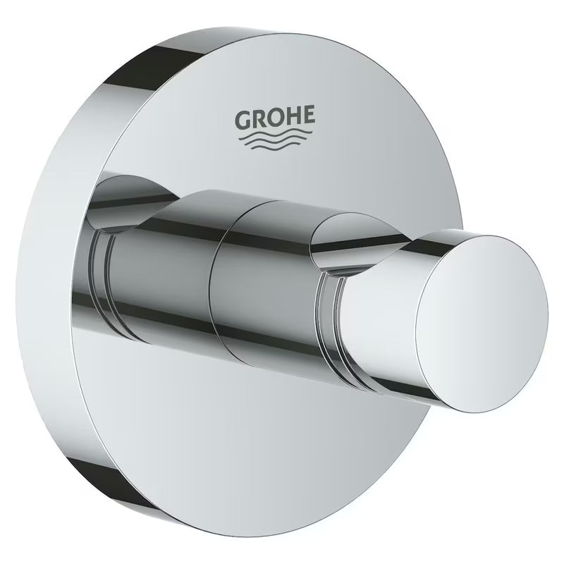 Chromový háček na župan Grohe Essentials se skrytým upevněním na kruhové nástěnné destičce.