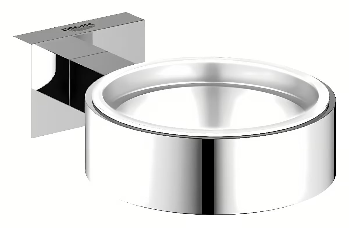 Chromový nástěnný držák Grohe Essentials Cube pro skleničku, mýdlenku nebo dávkovač se skrytým upevněním.