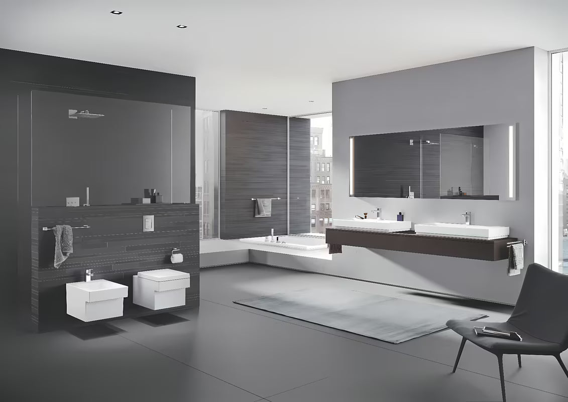 Chromová páková umyvadlová baterie Grohe Eurocube se středně vysokou výpustí a odtokovou soupravou.