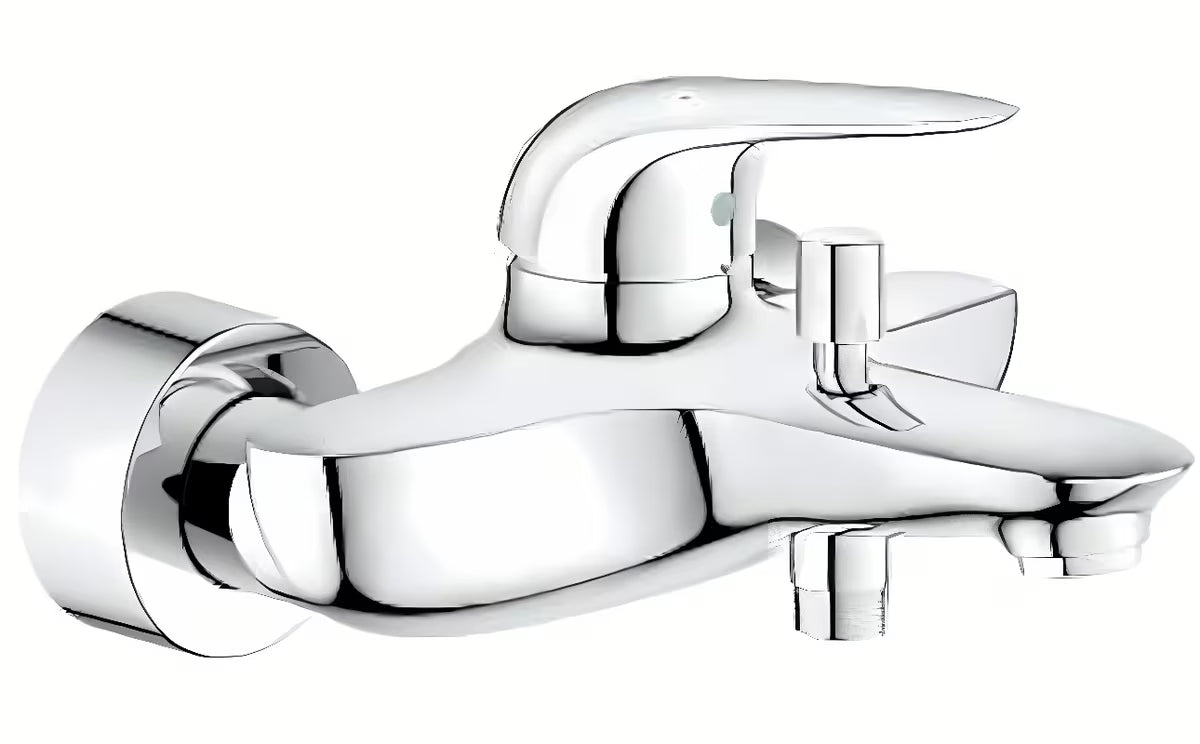 Grohe Eurostyle New páková nástěnná vanová baterie v chromovém provedení s přepínačem vana sprcha.