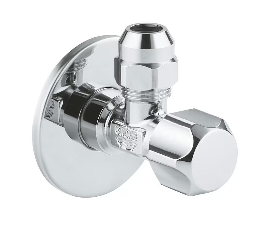 Rohový ventil Grohe DN 15 v provedení chrome s ergonomickou rukojetí a kovovou rozetou.
