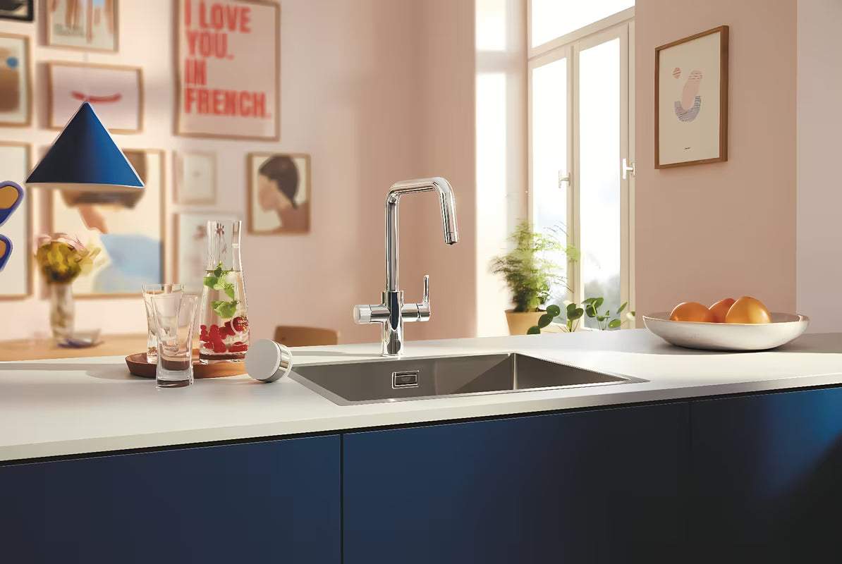 Chromová dřezová baterie Grohe Grohe Blue Pure 2022 se samostatnou pákou pro filtrovanou vodu