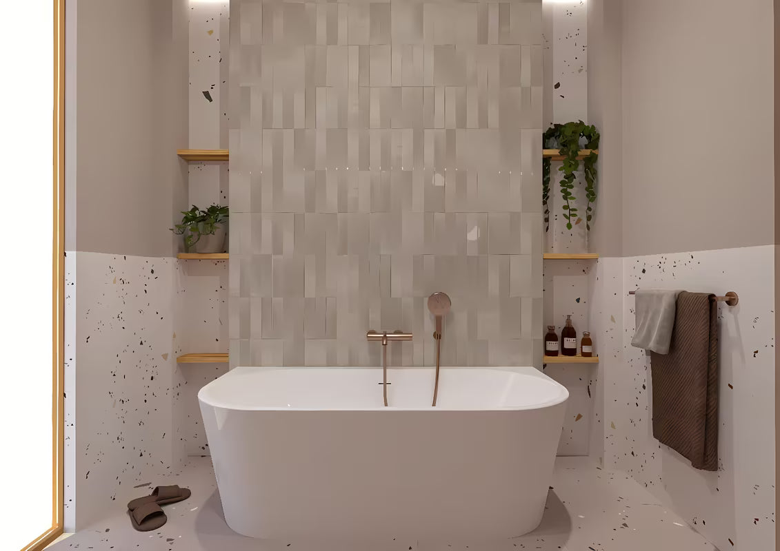 Nástěnný držák sprchy Grohe Rainshower s kulatou rozetkou v povrchové úpravě Brushed Warm Sunset.