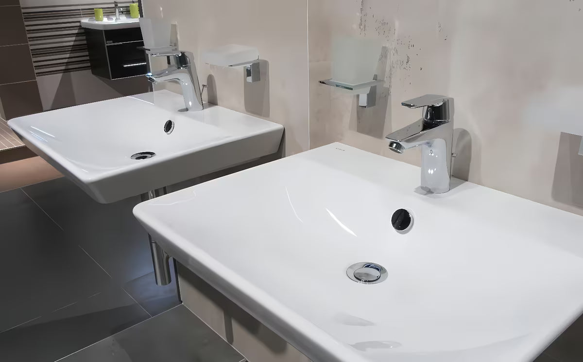Vyšší páková umyvadlová baterie Hansa Ha224 v chromovém provedení se studeným startem