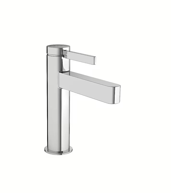 Chromová umyvadlová páková baterie Hansgrohe Finoris s výpustí a táhlem v puristickém designu.