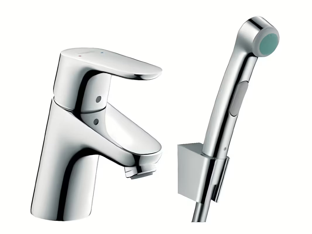 Chromová páková umyvadlová baterie Hansgrohe Focus s bidetovou sprškou Bidette a sprchovou hadicí