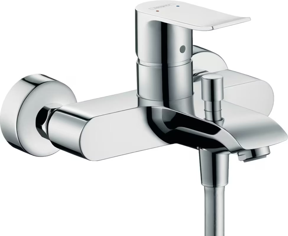 Nástěnná páková vanová baterie Hansgrohe Metris v chromovém provedení