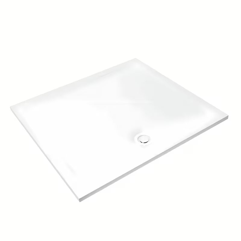 Bílý designový sifon k sprchové vaničce s krytkou, který nevyčnívá nad povrch vaničky.