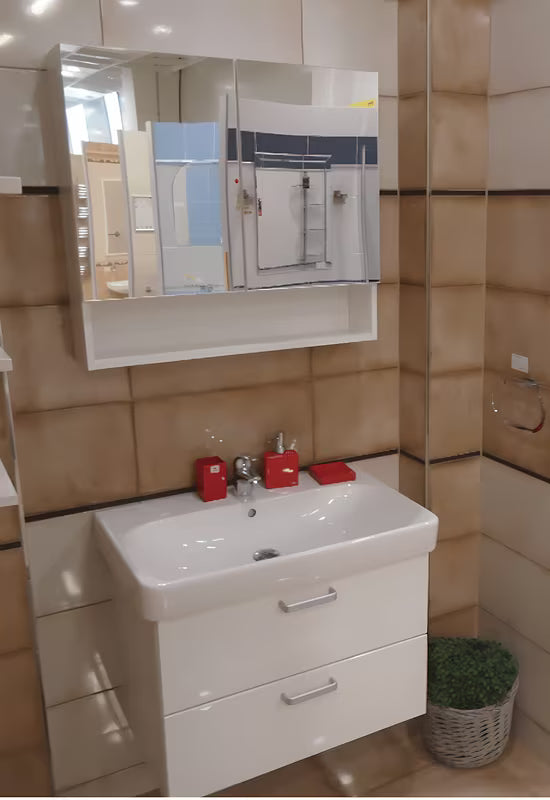 Zrcadlová skříňka Naturel Vario Dekor 75x68,6 cm v bílé matné barvě se skleněnými poličkami
