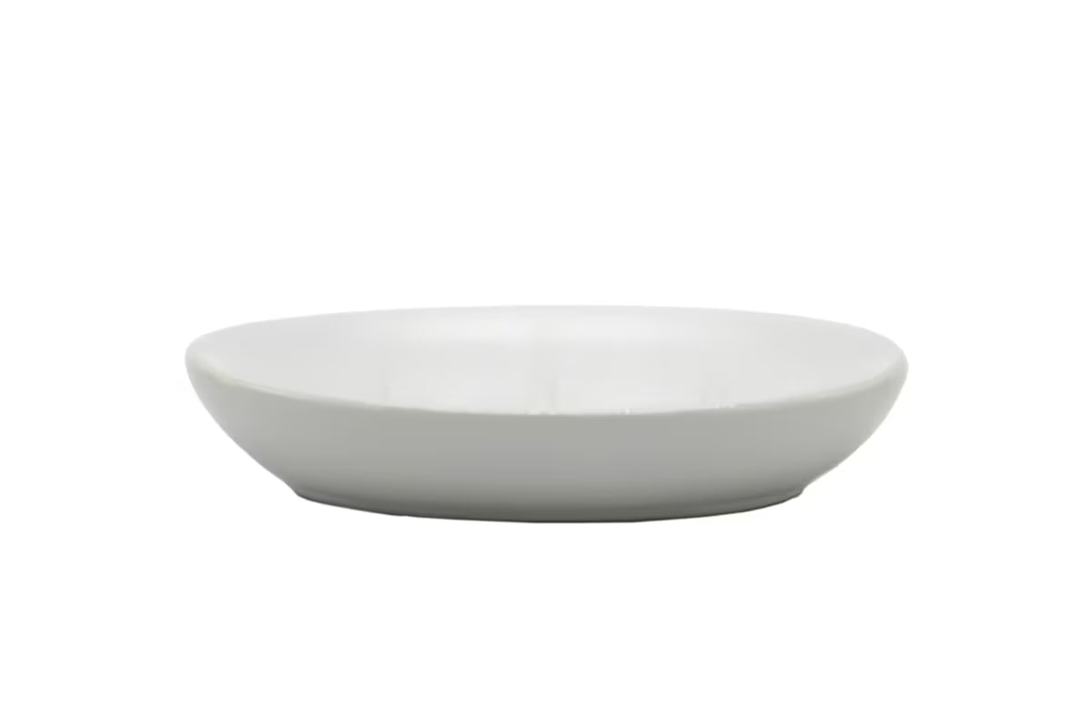 Bílá keramická mýdlenka Optima Daira s jednoduchým nadčasovým designem.