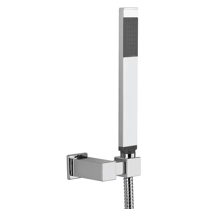 Chromový vanový set Paffoni Level s ruční sprchou, držákem a hadicí v moderním hranatém designu.