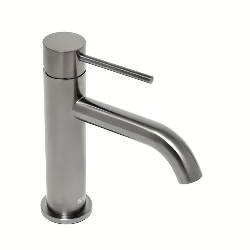 Jednoručna Baterija stojeća miješalica za umivaonik SAT Aurum u izvedbi brušeni gun metal bez odvoda.