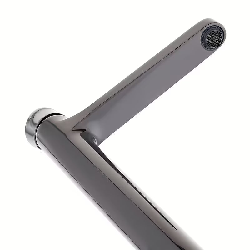 Vysoká umyvadlová baterie SAT Dark v povrchové úpravě PVD Gun Metal s pákovým ovládáním bez výpusti.