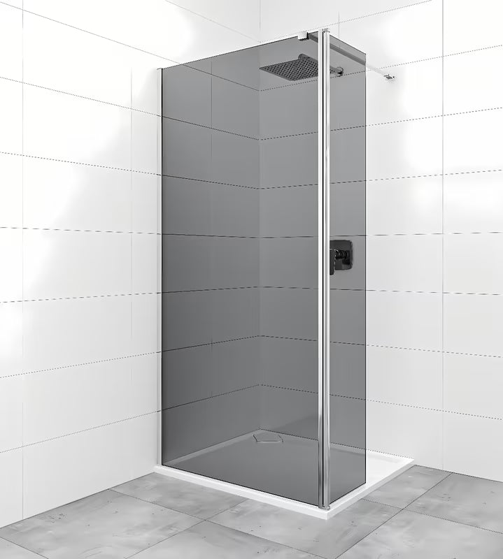 SAT Walk-in ścianka prysznicowa Walk‑in- 100 cm w błyszczącym chromie z nieprzezroczystym szkłem z efektem dymienia.