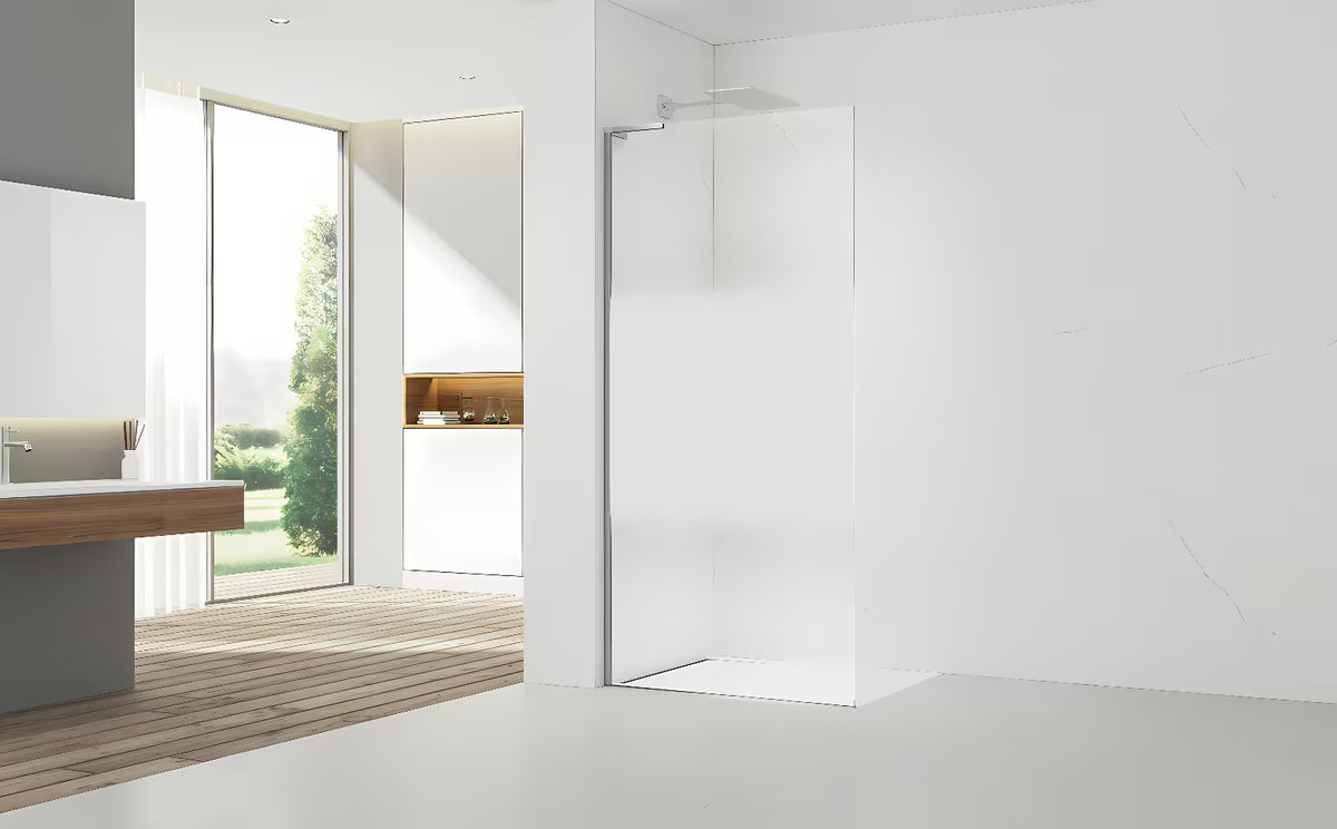 SAT Walk-in tuš stena 110 cm v krom izvedbi s prozornim steklom in zasebnim pasom, leva izvedba