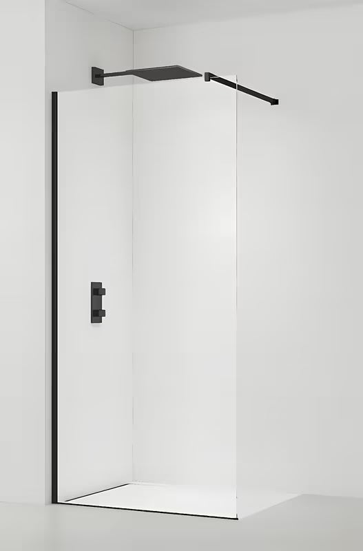 Černá walk-in sprchová zástěna SAT Walk-in 150 cm s čirým bezpečnostním sklem a bezrámovým provedením.