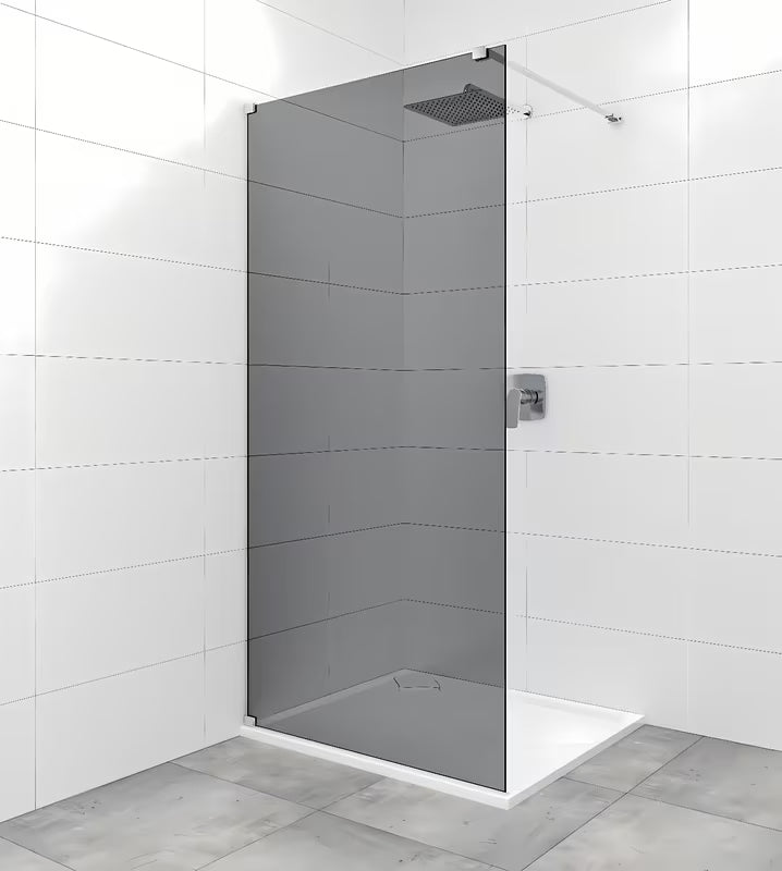 SAT Walk-in tuš stena Walk-In 80 cm v sijaj krom izvedbi z neprosojnim steklom z dimljenim učinkom.