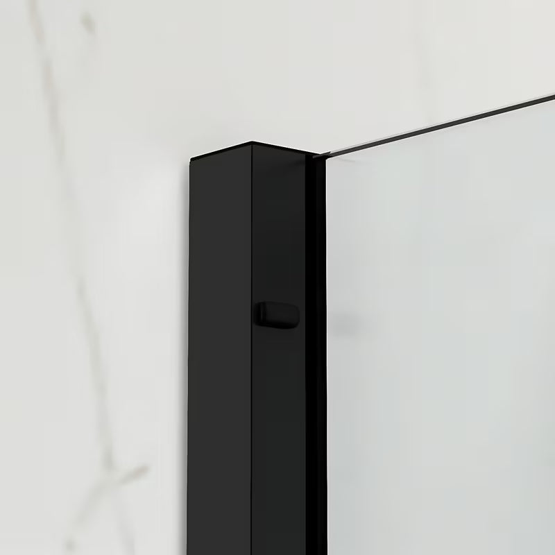 Obdélníkový sprchový kout SAT Xmotion 140x80 cm v černém provedení s čirým sklem a posuvným systémem.