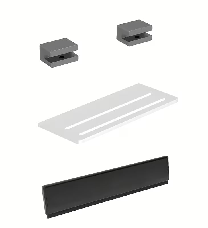 Sada koupelnových doplňků SAT X-Way s policí, úchyty a stěrkou na sklo v moderním minimalistickém designu.