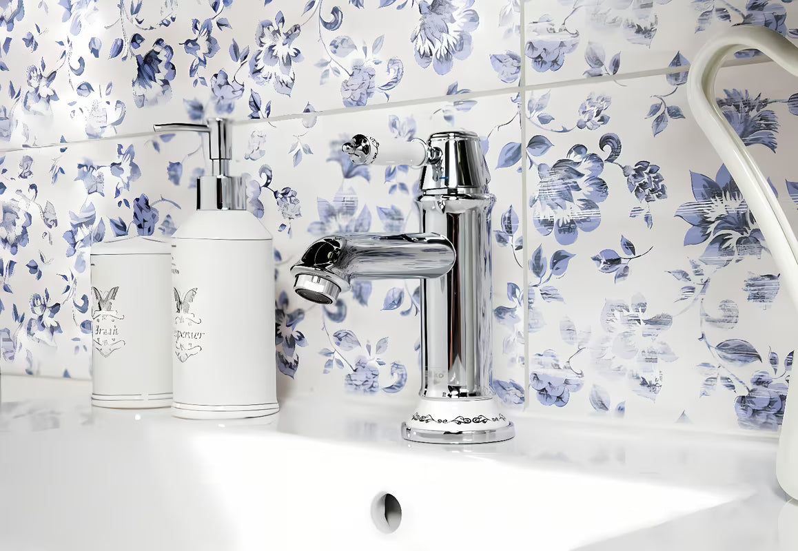 Chromová umyvadlová baterie SIKO Provence v retro designu se zdobnými detaily