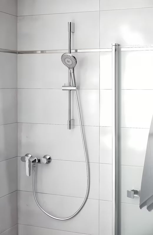 Chromová ruční sprcha SIKO s průměrem 115 mm a přepínáním 3 sprchových proudů tlačítkem.