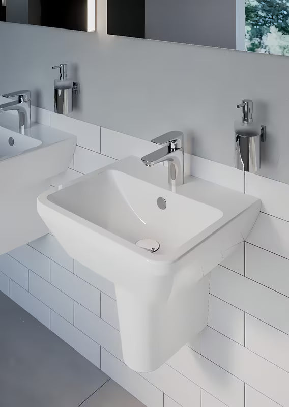 Závěsné umyvadlo Vitra Integra 50x43 cm s otvorem pro baterii uprostřed v bílé barvě.