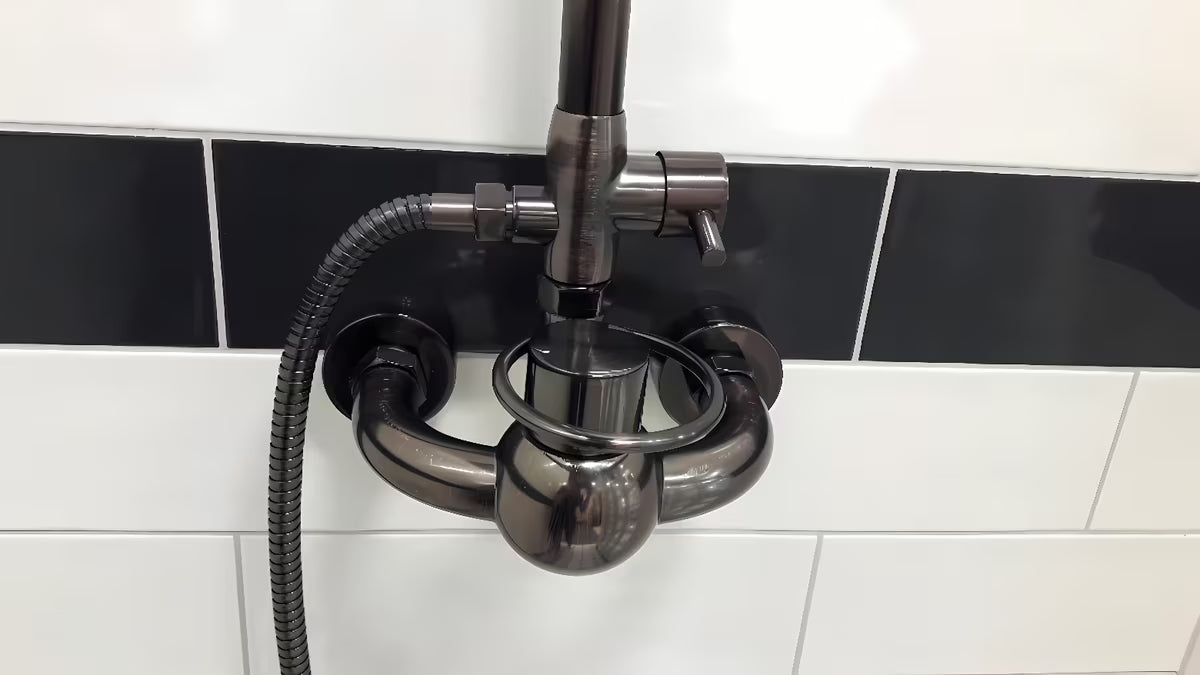 Sprchový systém WF Industrial v povrchové úpravě olejem gumovaný bronz s hlavovou sprchou 20 cm