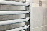 Kombinovaný koupelnový radiátor Anima Marcus 450x1760 mm v chromovém provedení s prohnutým profilem.