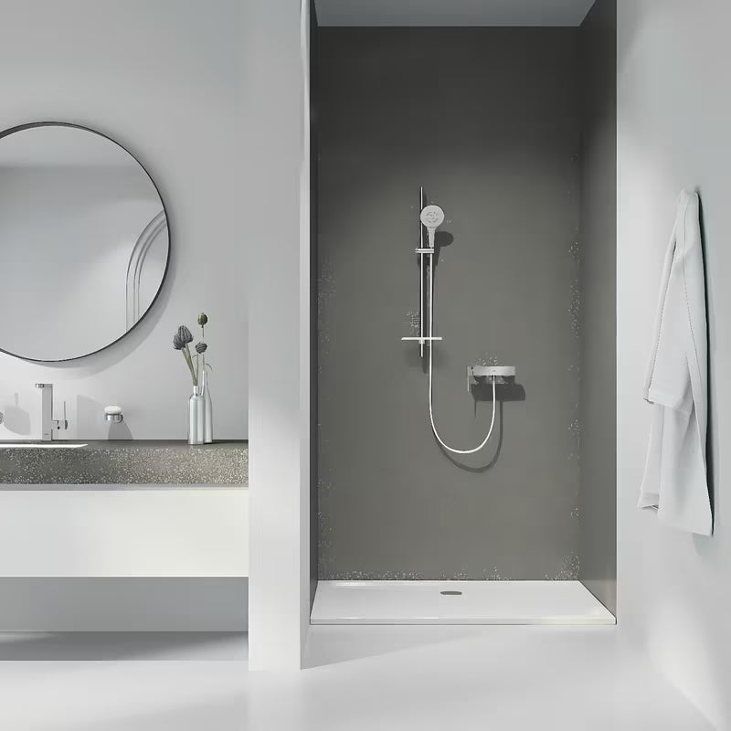 Ruční sprcha Grohe Rainshower 130 SmartActive v provedení supersteel se třemi režimy proudu