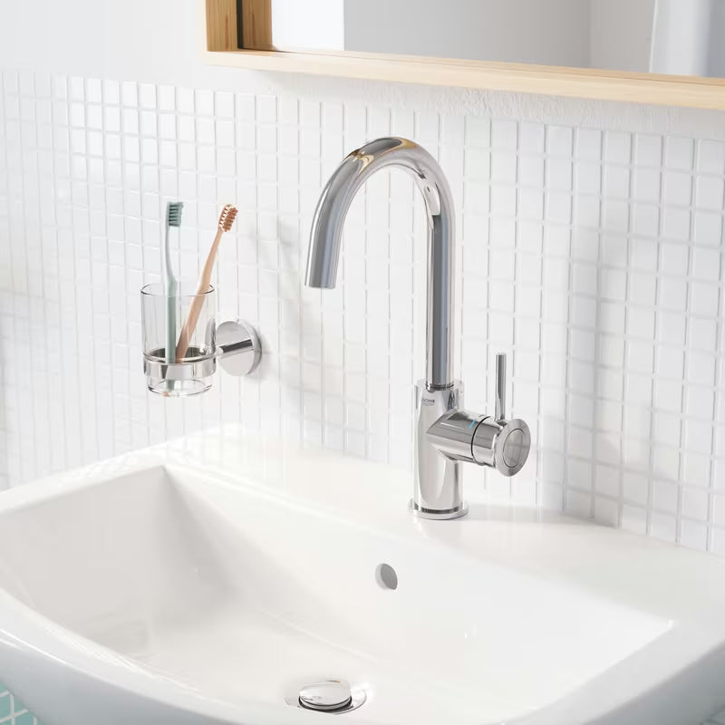 Závěsné umyvadlo Grohe Bau Ceramic 60 v bílé barvě s otvorem pro baterii a přepadem