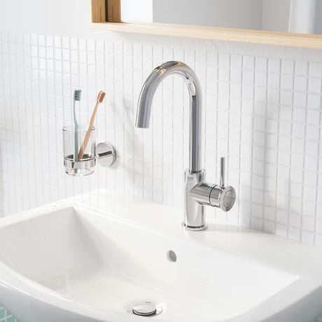 Závěsné umyvadlo Grohe Bau Ceramic 60 v bílé barvě s otvorem pro baterii a přepadem