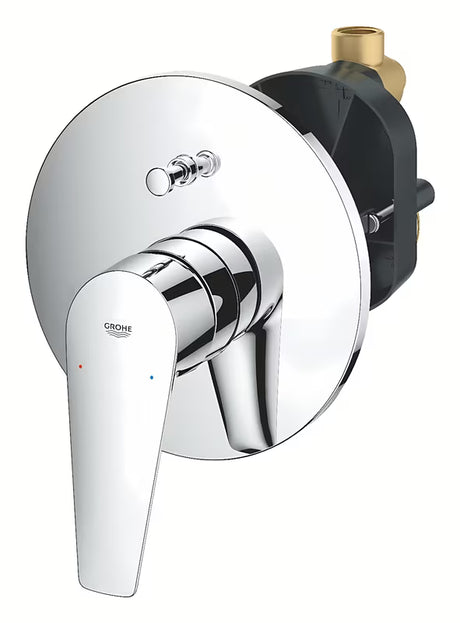 Grohe BauEdge podomítková páková sprchová a vanová baterie v chromovém provedení