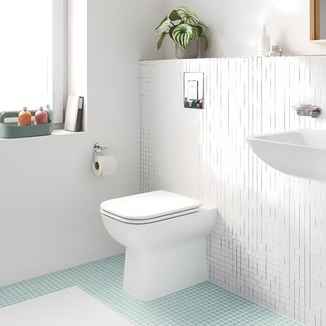 Grohe BauEdge Ceramic WC sedátko z duroplastu se SoftClose a EasyLock v barvě alpine-white