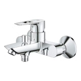 Páková nástěnná vanová baterie Grohe BauLoop v chromovém provedení bez sprchového setu.
