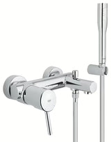 Chromová nástěnná vanová baterie Grohe Concetto New se sprchovým setem a automatickým přepínáním vana/sprcha.