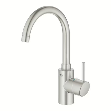 Kuchyňská dřezová baterie Grohe Concetto New s vysokou otočnou výpustí v provedení supersteel.