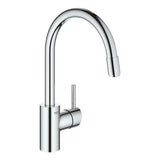 Chromová dřezová baterie Grohe Concetto New s vysokou otočnou výpustí a vytahovací sprškou.