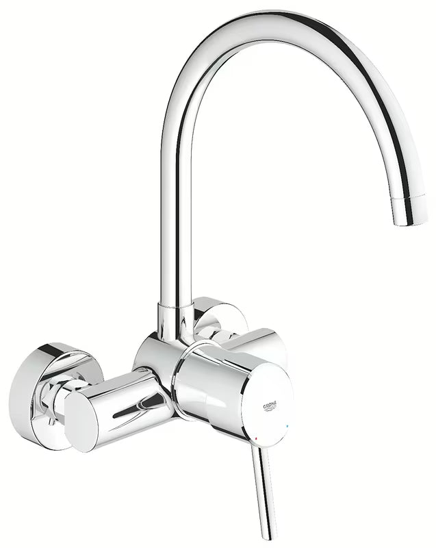 Chromová nástěnná dřezová baterie Grohe Concetto New s vysokou otočnou výpustí 360°.