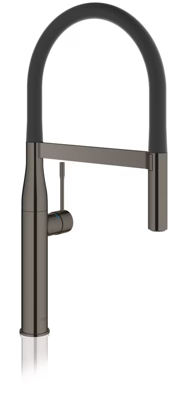 Dřezová baterie Grohe Essence Professional v provedení hard graphite s výsuvnou sprškou a otočnou výpustí