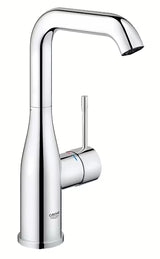 Vysoká umyvadlová baterie Grohe Essence New v chromovém provedení s otočným výtokem a pákovým ovládáním.