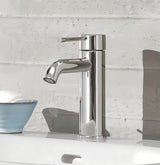 Chromová páková umyvadlová baterie Grohe Essence New s odtokovou soupravou a úspornými technologiemi.
