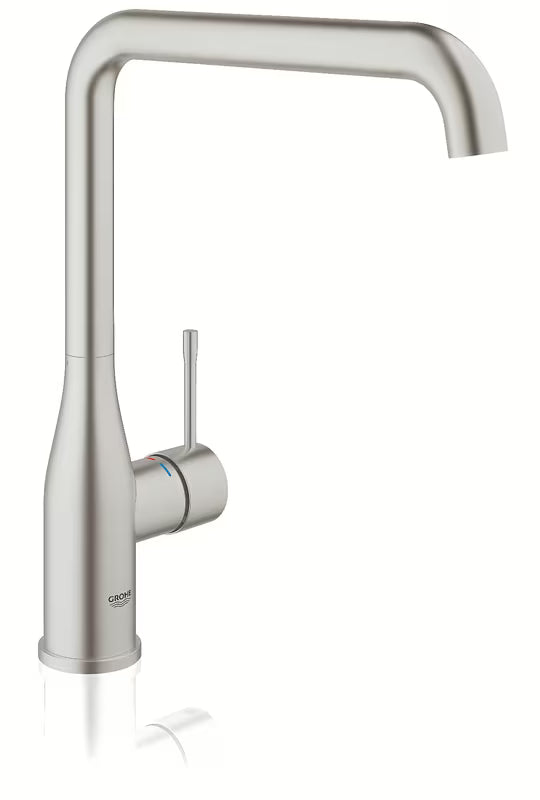Dřezová kuchyňská baterie Grohe Essence New s vysokou otočnou výpustí v provedení supersteel.