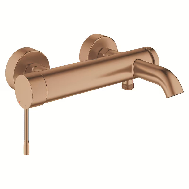 Nástěnná vanová baterie Grohe Essence New v povrchové úpravě Brushed Warm Sunset s přepínačem vana sprcha.
