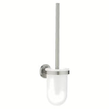 Sada WC štětky Grohe Essentials v matném provedení SuperSteel se skrytým upevněním na stěnu.