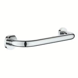 Chromové vanové madlo Grohe Essentials s povrchem Grohe StarLight a skrytým upevněním